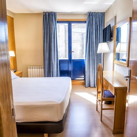 Hotel Alda Castelao Vilagarcia de Arousa Bagian luar foto