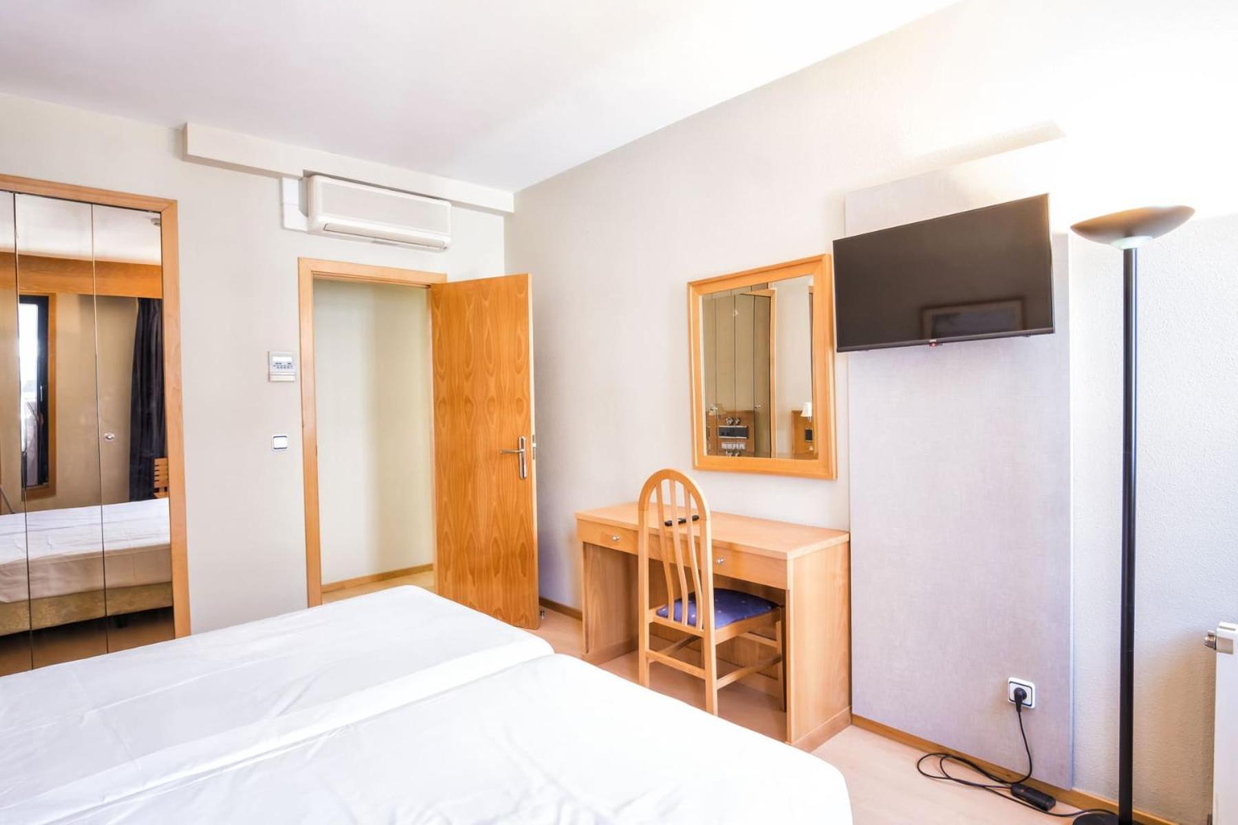 Hotel Alda Castelao Vilagarcia de Arousa Bagian luar foto