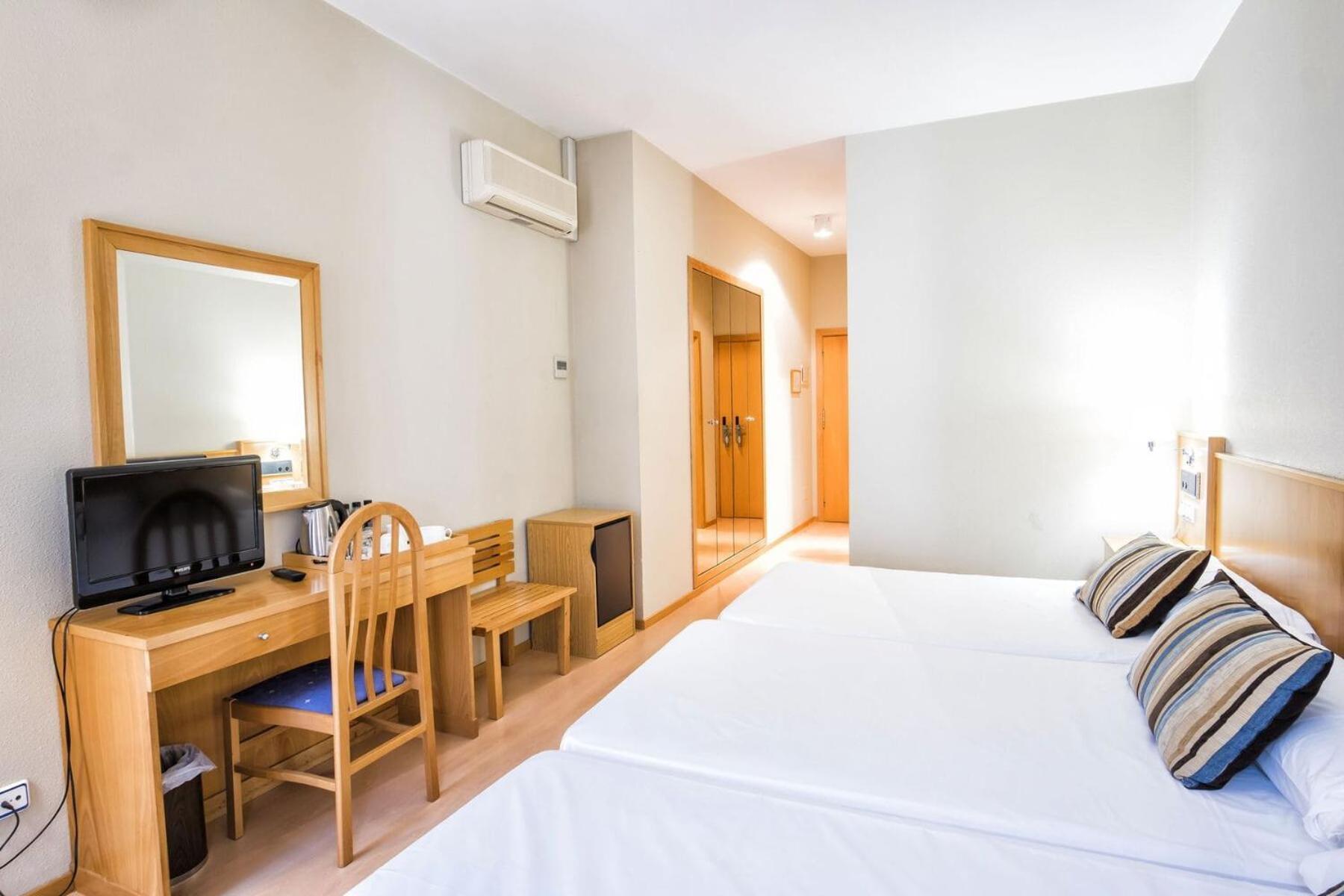 Hotel Alda Castelao Vilagarcia de Arousa Bagian luar foto