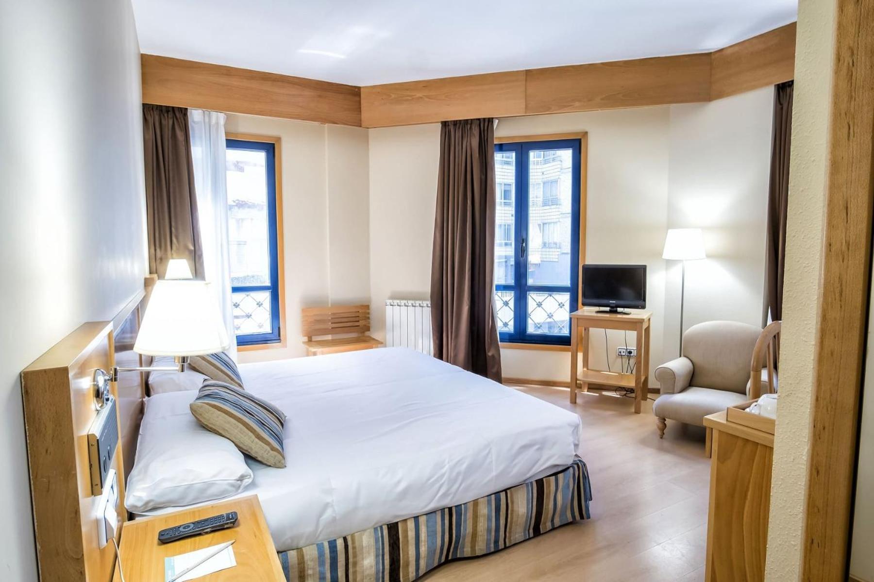 Hotel Alda Castelao Vilagarcia de Arousa Bagian luar foto