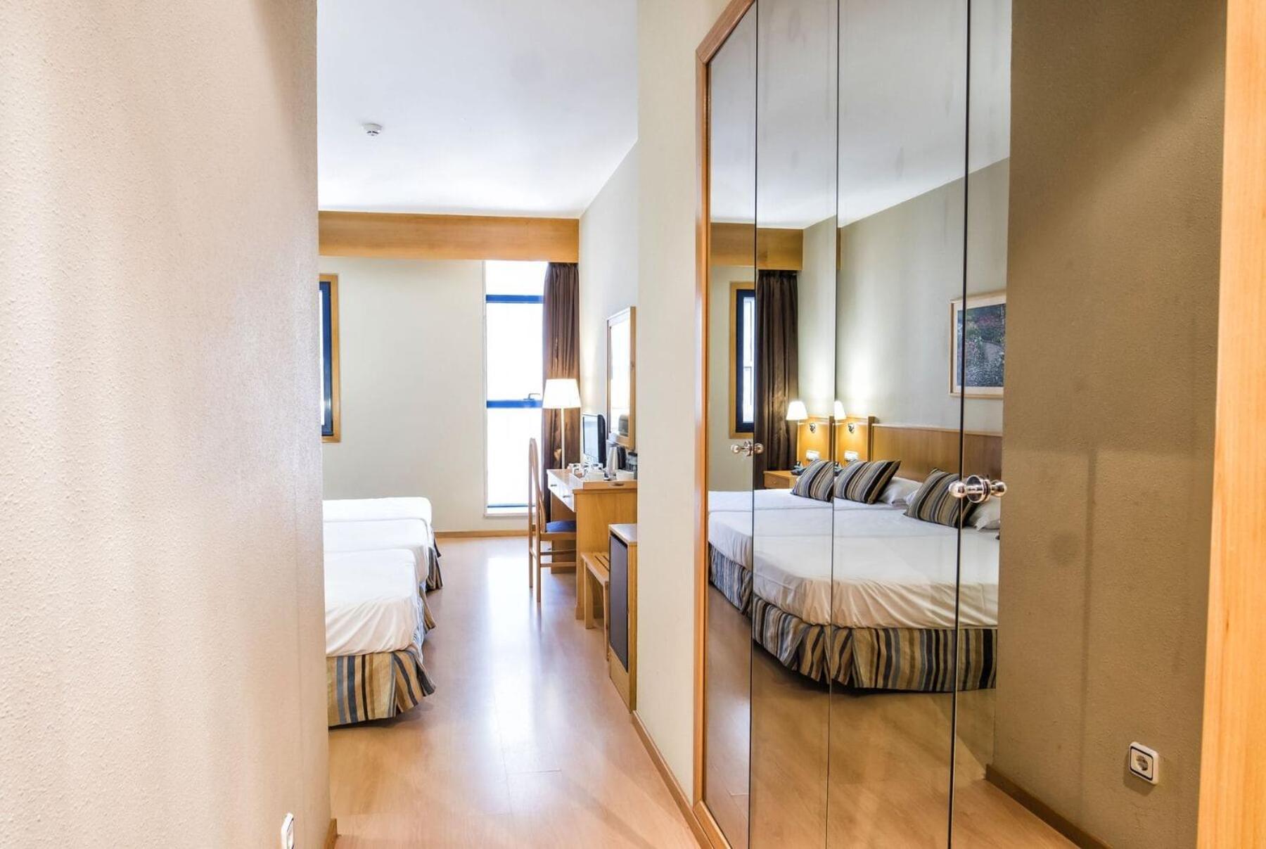 Hotel Alda Castelao Vilagarcia de Arousa Bagian luar foto