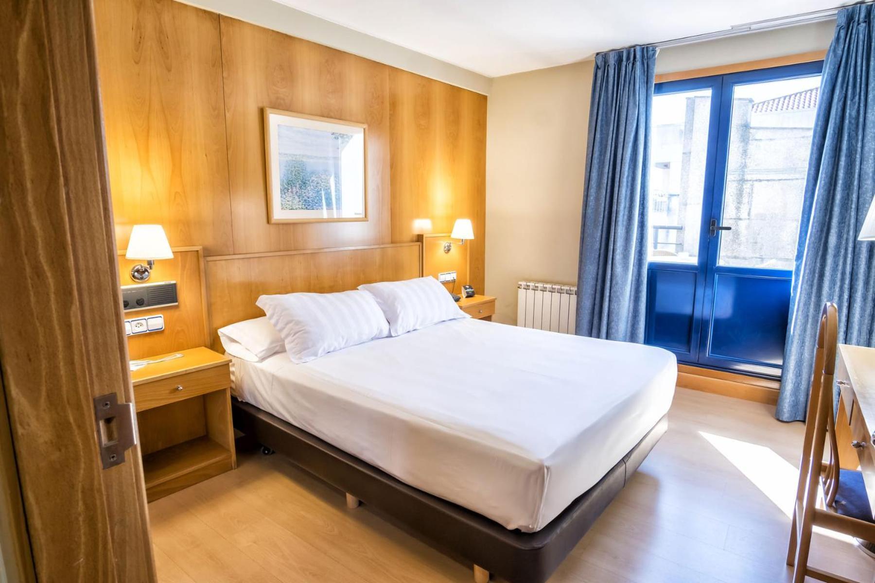 Hotel Alda Castelao Vilagarcia de Arousa Bagian luar foto